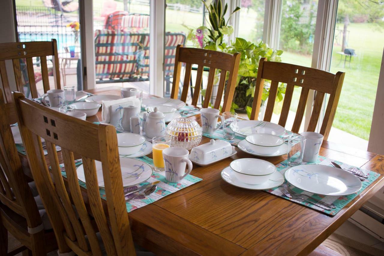 Shane Acres Country Inn Juneau Zewnętrze zdjęcie